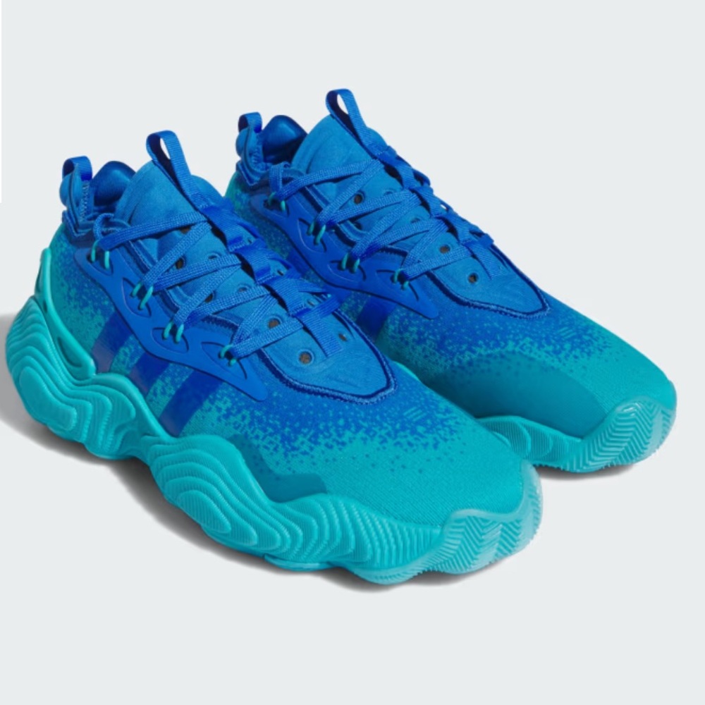 - NWT Adidas Men’s Trae Young 3 - Size 12